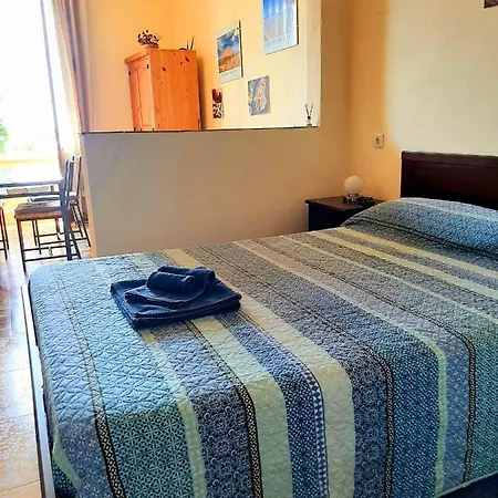 La Cueva Del Bounty * Puerto del Rosario (Fuerteventura)