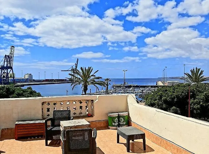 La Cueva Del Bounty Apartment *