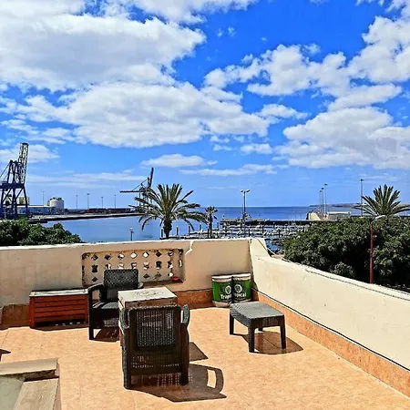 La Cueva Del Bounty Apartmán *